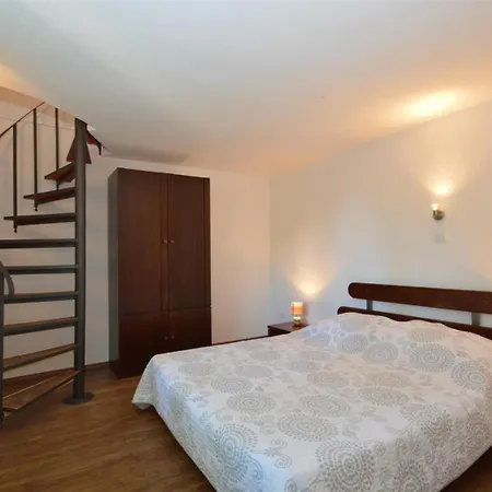 House Adriatic ゲストハウス 3*